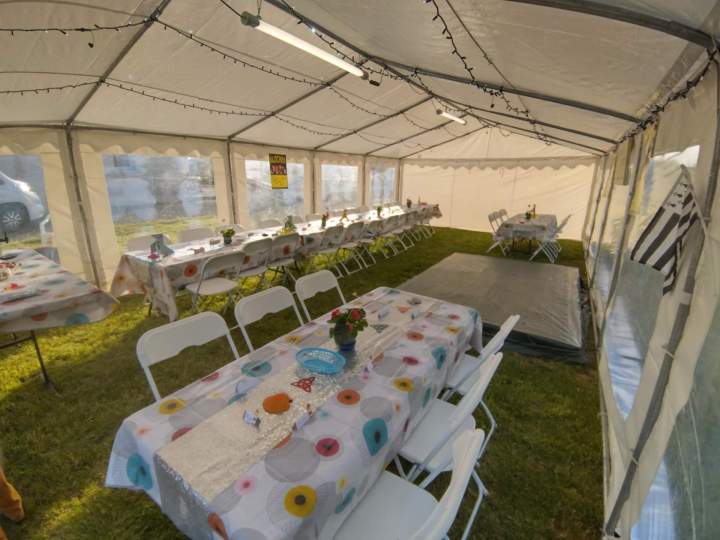 dc8e27de 2844 4040 aa99 a24aa47fa669